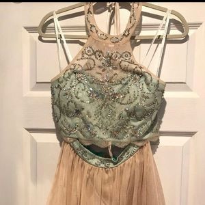 Windsor Two Piece Set